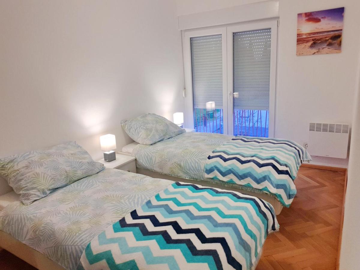 Appartamento Apartman Monte Rizzi Pola Esterno foto